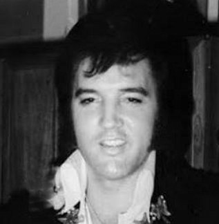 69-Resucitar-a-Elvis-Presley